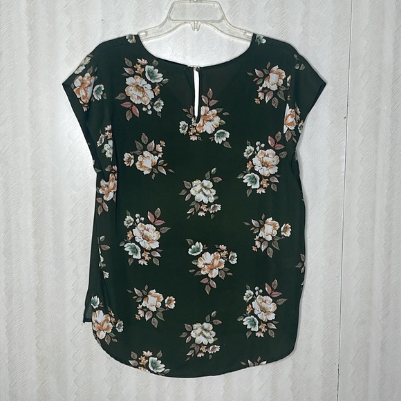 Alice Blue Floral Blouse - Green and Cream - Picture 3 of 4
